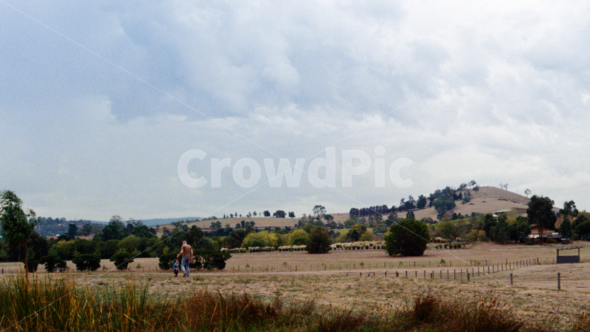 nature,자연,outdoors,옥외,field,grassland,목초지,person,사람,human,rural,농촌,farm,농장,countryside,지방,빈티지,감성
