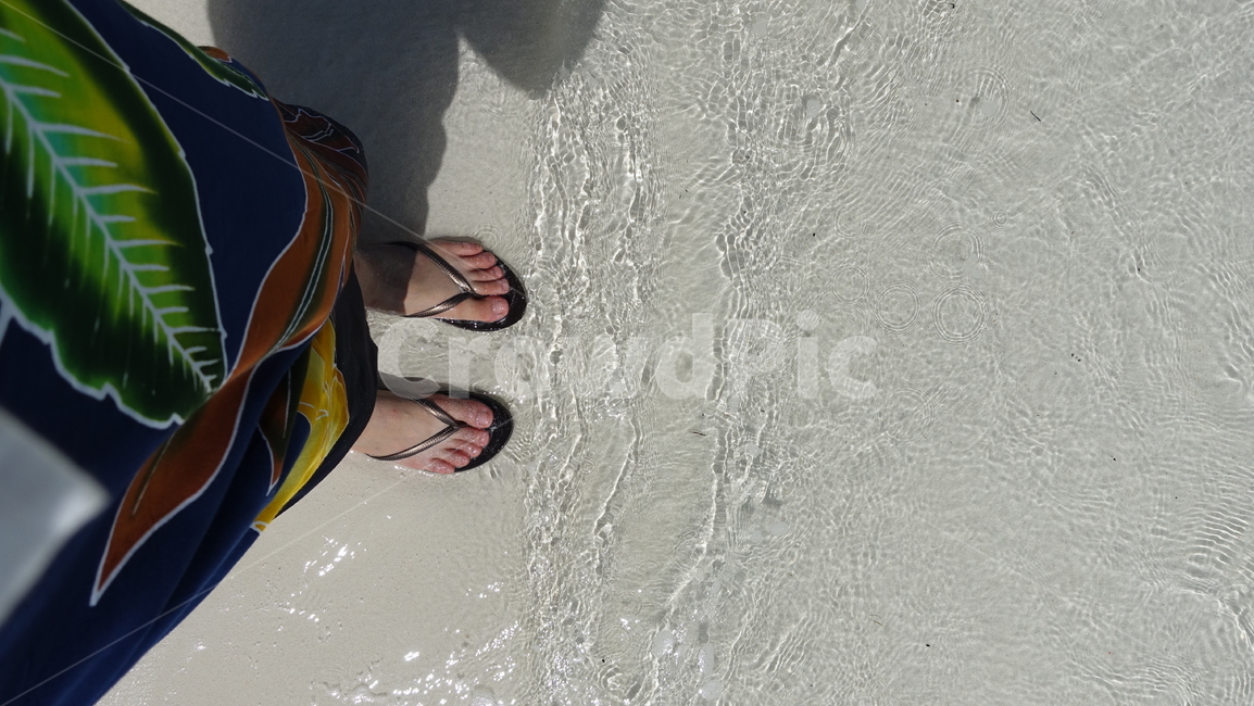 바다,sea,sand,beach,ocean,nature,자연,모래,해변,water,물,샌들,발,바닷물,물결,wave,휴양지,여름,여름휴가,summer,vacation,백사장,조리,쪼리,우베아,뉴칼레도니아,일데팡,노깡위,Nokanhui,일데빵,신혼여행
