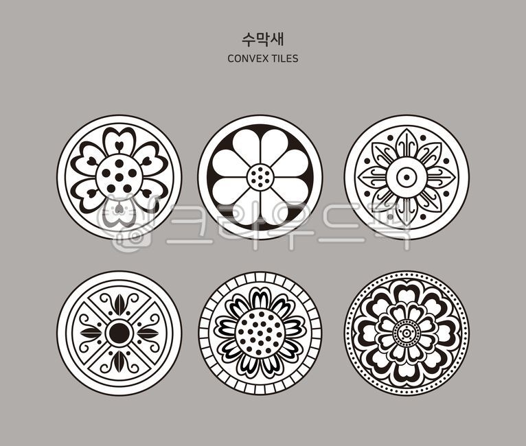 수막새,암막새,기와,와전,전통건축,처마,기와지붕,연화문,구슬무늬,당초문,얼굴무늬,동물문양,도깨비문양,삼국시대,신라,백제,고구려,통일신라,고려시대,조선시대,장식기와,건축마감재,액운방지,신성보호,권위상징,국립중앙박물관,유물,출토유물,중요문화재,복원,전시품