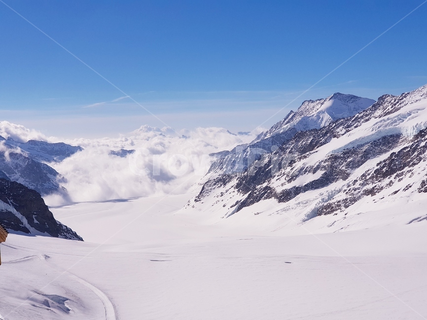 알프스산맥,융프라우,스위스,설산,눈산,자연,snowmountain,jungfrau,alpsmountains,겨울,계절,winter,season,자연,풍경,nature,landscape,해외,외국,세계,foreign,oversea,world,세계자연풍경,해외자연풍경,외국자연풍경,world nature landscape,outdoors,옥외,mountain,산,ice,빙,snow,눈,glacier,빙하