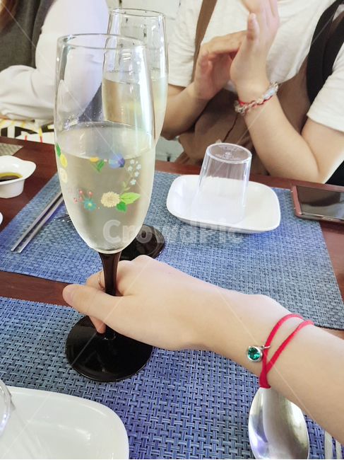 와인,스파클링,와인잔,사람,sparkling,wine,팔찌,함께,그릇,손,술,주류,alcohol