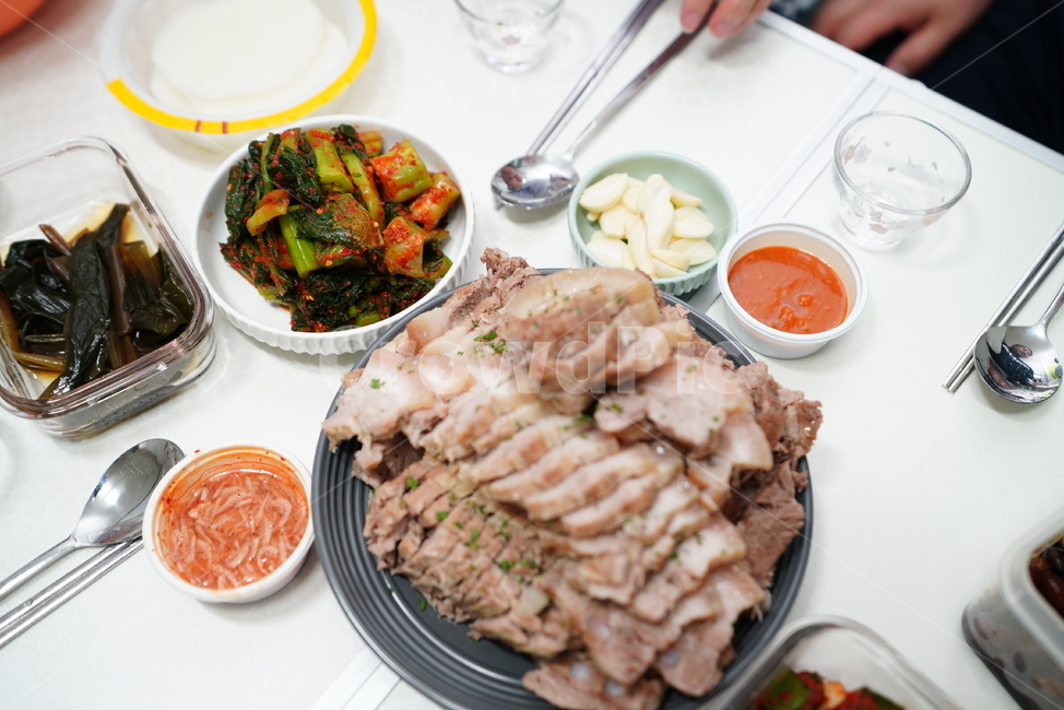 한식,갓김치,김치,먹거리,한국,반찬,식물,집밥,음식,푸드,food,korean,음식,식재료,요리,food,cook,meal,dishes,food reserves,한식,한국음식,한국요리,korean food,korean dishes,korean meal,korean cook