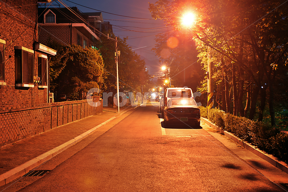 동네,가로등,감성,야경,마을,도로,조명,야경,밤,풍경,nightscape,night,landscape,골목길,alley,asphalt,아스팔트,vehicle,차량,automobile,자동차,car,차,transportation,교통