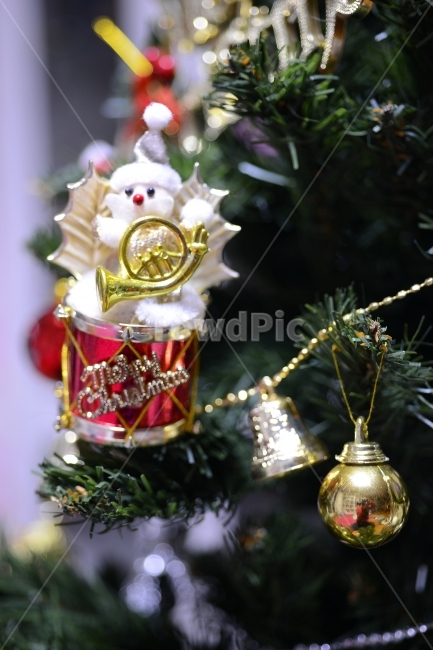 크리스마스,트리,장식,구슬,Christmas,ball,decoration,성탄절,겨울,계절,winter,season,기념일,축하,anniversary,congratulation,celebrate,celebration,메리크리스마스,성탄절,merry christmas,사물,물건,오브젝트,thing,object,matter