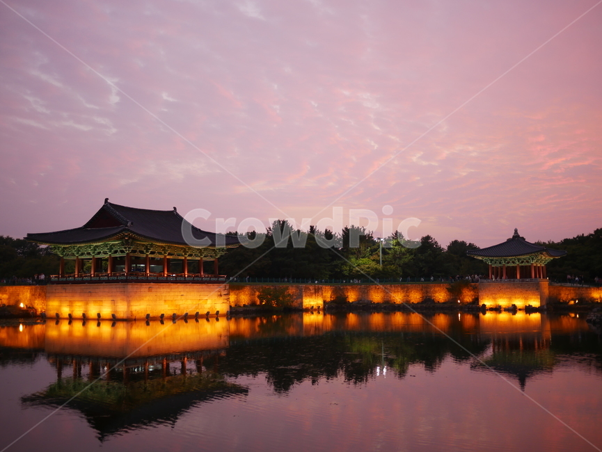 경주,동궁과월지,노을,안압지,야경,야경,밤,풍경,nightscape,night,landscape,랜드마크,landmark,tourist attraction,한국랜드마크,한국관광지,한국명소,korea landmark,korea tourist attraction,architecture,건축물,building,건물