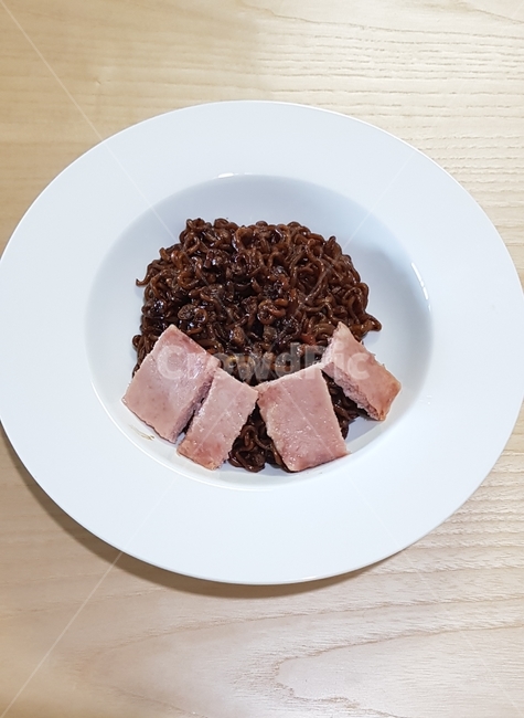 짜장면,짜파게티,햄짜면,noodle,햄,면,meal,식사,dish,요리,food,음식,스햄