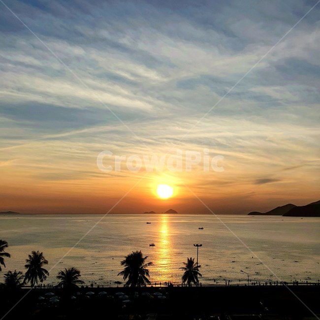 nature,자연,outdoors,옥외,redsky,붉은하늘,sunset,일몰,하늘,sky,새벽,dawn,황혼,dusk,자연,풍경,nature,landscape