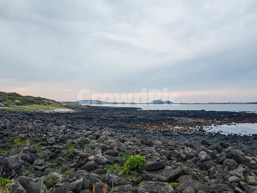 힐링,하늘,구름,바다,섭지코지,휴식,자연,nature,제주도,제주,jeju,감성,emotion,경치,landscape,풍경,scenery,푸른,blue,rest,healing,sky,cloud,sea,돌,rock,자연,풍경,nature,landscape,한국자연풍경,한국자연경관,korea nature landscape,제주도,jeju,jeju island,ground,바닥