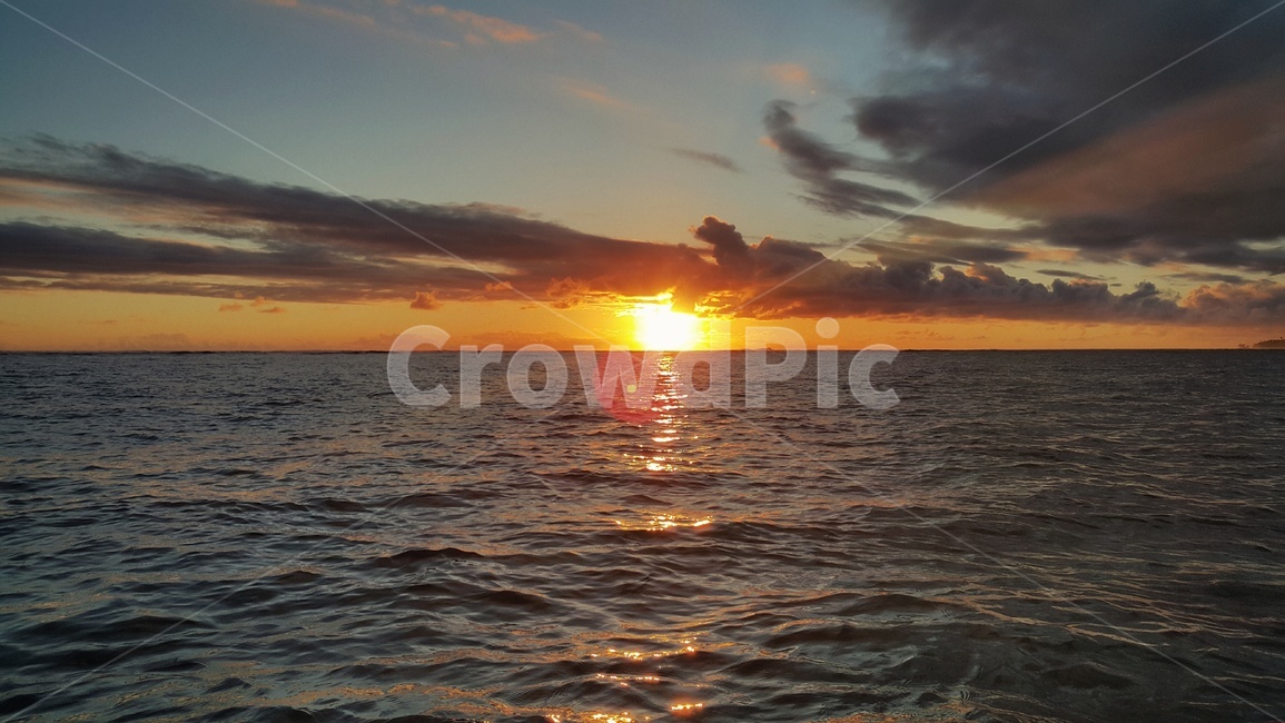 일몰,바다,해,하늘,풍경,자연,풍경,nature,landscape,outdoors,옥외,sunset,red sky,붉은 하늘,sky,dusk,황혼,dawn,새벽,sunlight,햇빛