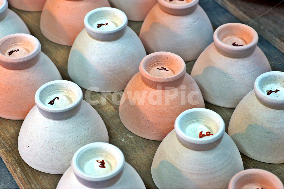도자기,성형,물레,점토,흙,가마,굽대,한국전통,한국문화,korean traditional,korean culture,예술,art,색깔,색상,색채,색감,color sense,color sensitivity,feeling of color,사물,물건,오브젝트,thing,object,matter