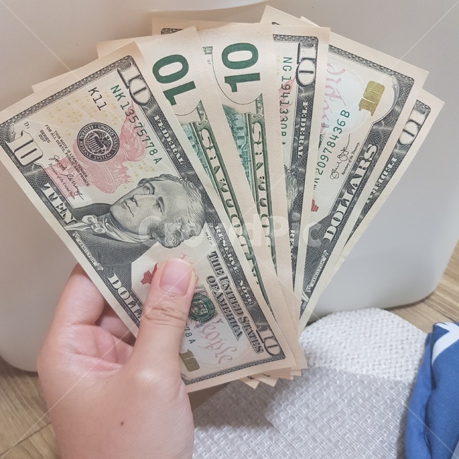 돈,money,사람,person,인간,human