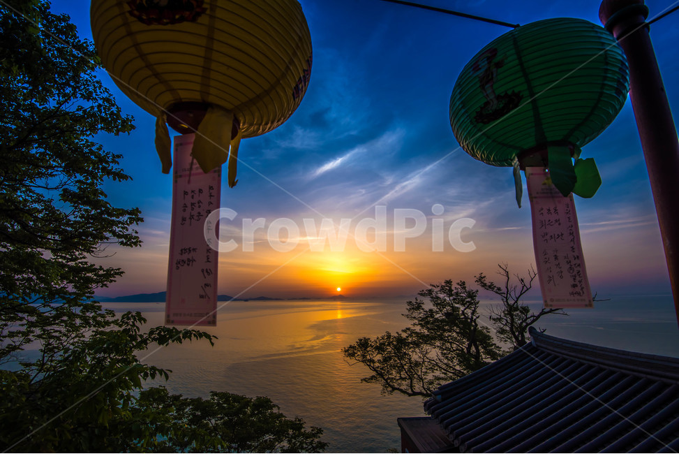바다,일출,풍경,해돋이,아침,자연,풍경,nature,landscape,한국자연풍경,한국자연경관,korea nature landscape,종교,신앙,religion,belief,faith,lamp,램프,outdoors,옥외