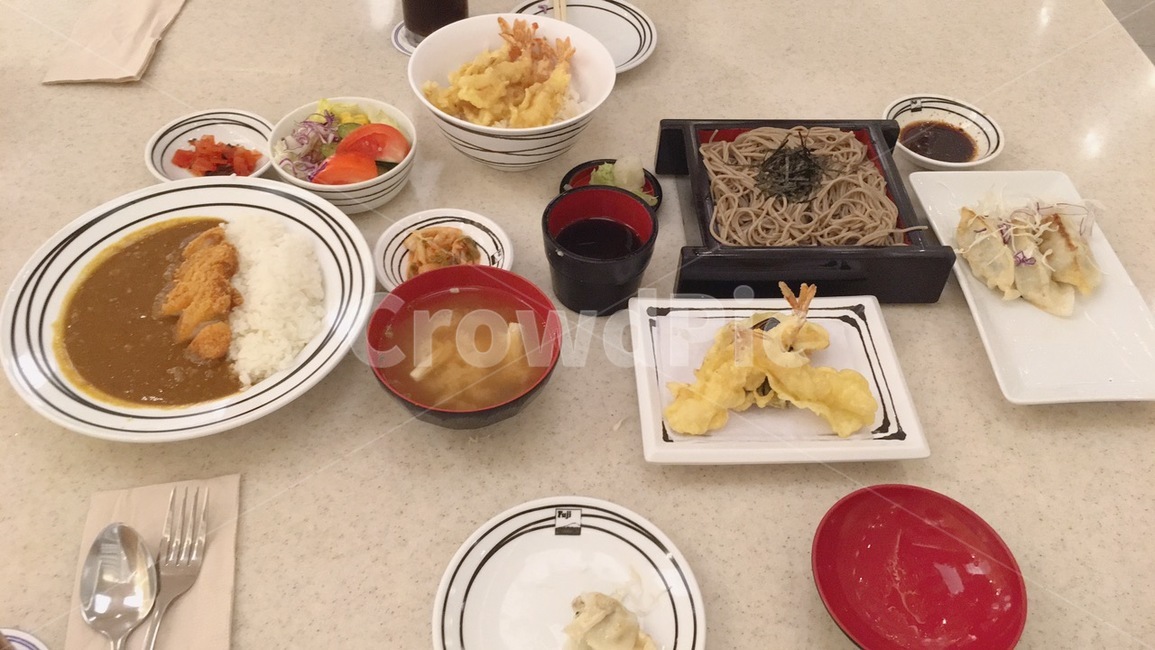 일식,감성사진,카레,모밀,새우튀김,상차림