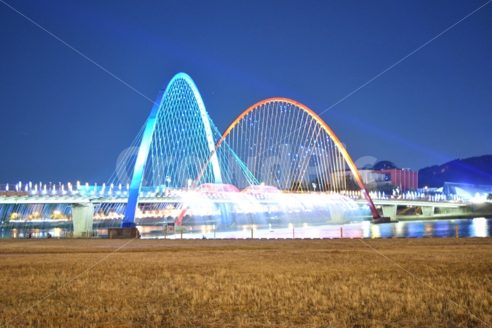 대전,엑스포,시민광장,다리,초보,도시,풍경,city,landscape,야경,밤,nightscape,night,building,건물,architecture,건축물