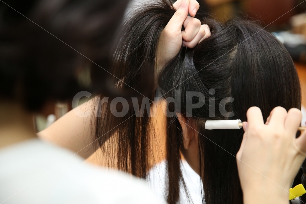 두피모발관리,두피모발관리사,두피마사지,머리마사지,헤어마사지,두피관리,사람,인물,인간,human,person,신체일부,몸,body,뷰티,미용,beauty treatment
