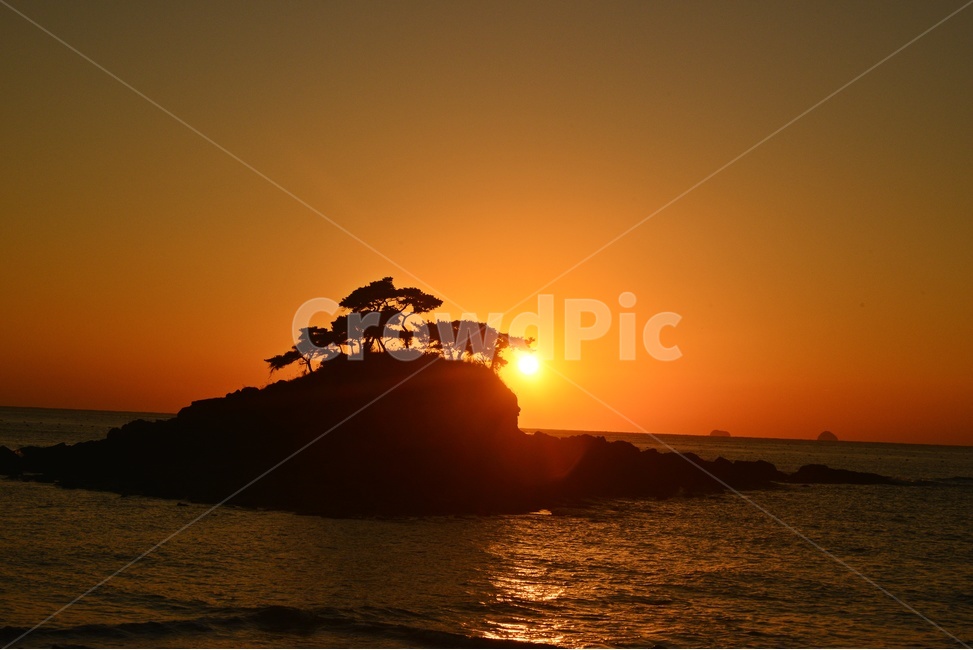전북,부안,솔섬,솔섬일몰,솜섬해넘이,바다,경치,경관,풍경,nature,자연,outdoors,옥외,sunset,sky,하늘,dusk,황혼,redsky,붉은하늘