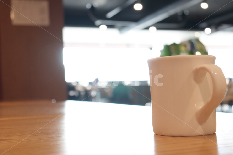 따뜻한음료,뜨거운음료,cup,coffeecup,커피컵,wood,나무,hardwood,견목,카페,사물,물건,오브젝트,thing,object,matter