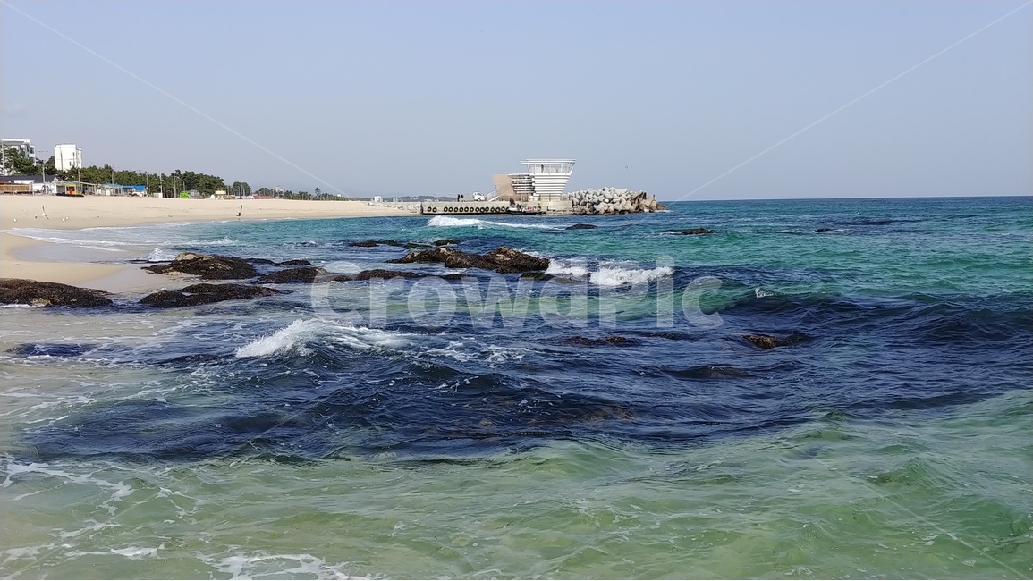동해,바다,물,맑은물,하늘,동해바다,자연,풍경,nature,landscape,한국자연풍경,한국자연경관,korea nature landscape,outdoors,옥외,water,sea,ocean,대양,promontory,곶