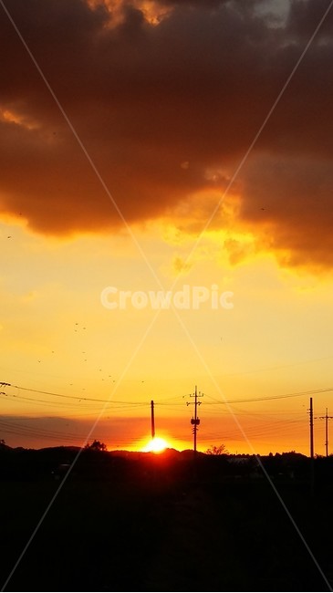 노을,구름,붉은노을,석양,저녁노을,자연,풍경,nature,landscape,outdoors,옥외,sky,하늘,sunset,일몰,dusk,황혼,dawn,새벽,red sky,붉은 하늘
