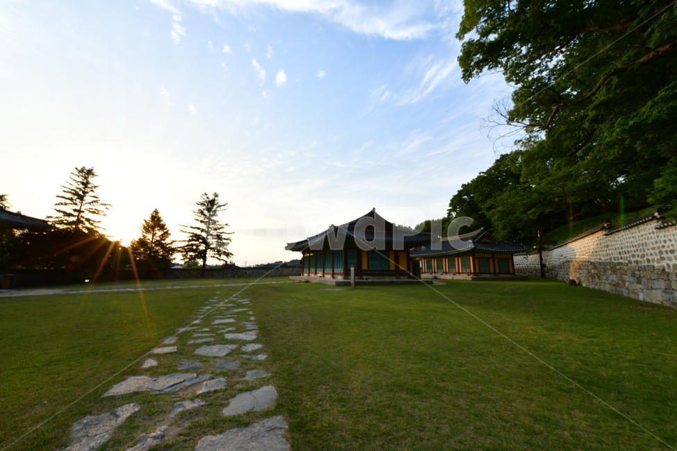 일몰,plant,식물,grass,잔디,한국전통,한국문화,korean traditional,korean culture,건축물,건물외관,exterior,building,structure,architecture,construction