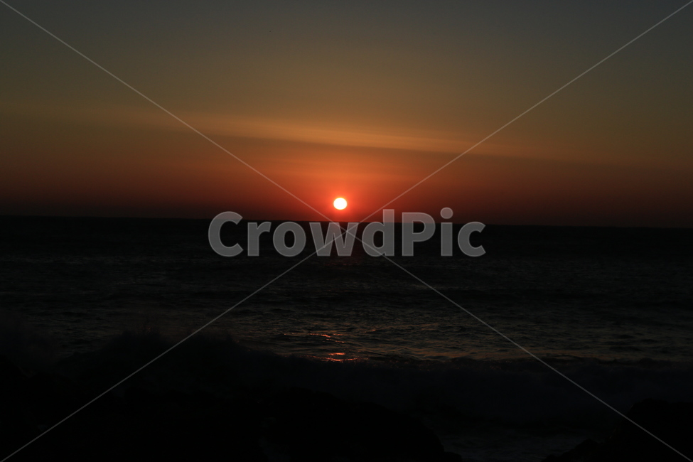해돋이,일출,새해,바다,하늘,동해일출,풍경,자연,풍경,nature,landscape,outdoors,옥외,sunlight,햇빛,dusk,황혼,sunset,일몰,dawn,새벽,sky,red sky,붉은 하늘