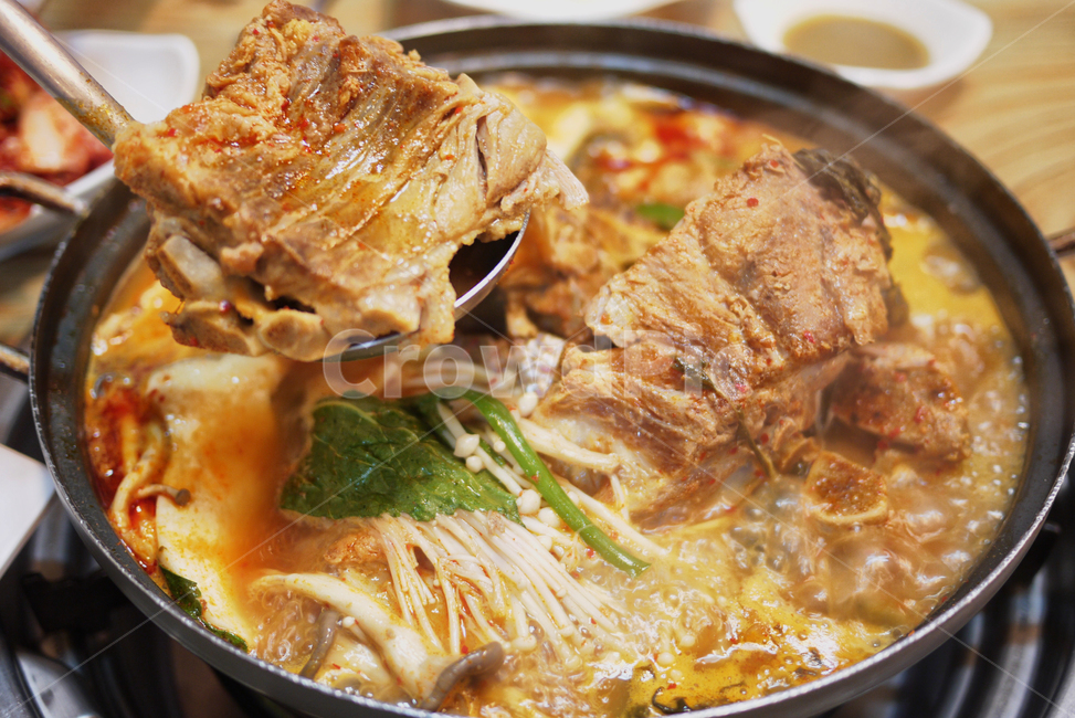 한식,한국요리,한국음식,감자탕,버섯,요리,음식,food,고기,음식,식재료,요리,food,cook,meal,dishes,food reserves