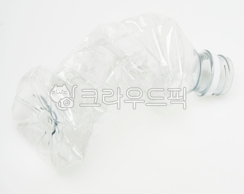 페트병,플라스틱병,재활용,환경보호,pet,폴리에틸렌,물병,빈병,환경오염,자원절약,bottle,분리수거,waterbottle,쓰레기,자원낭비,일회용,일회용품,plastic,플라스틱
