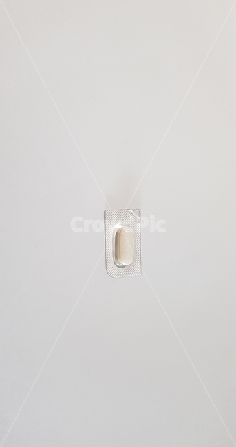 약,알약,약품,치료제,감기약,소화제