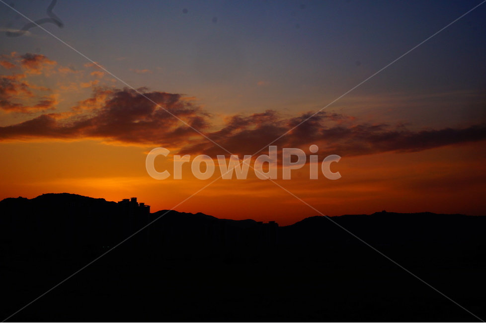 일몰,노을,풍경,밤,해,자연,풍경,nature,landscape,실루엣,그림자,silhouette,shadow,outdoors,옥외,sky,하늘,dawn,새벽,red sky,붉은 하늘,dusk,황혼,sunset
