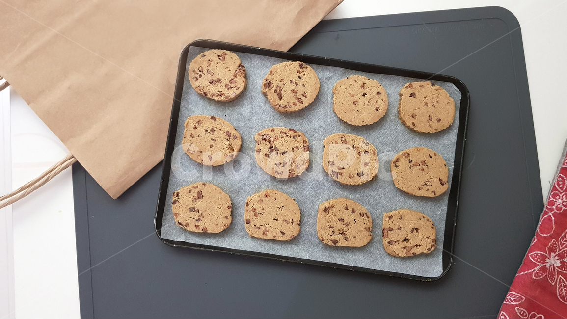 베이킹,제과제빵,쿠키,요리,오븐팬,홈베이킹,과자,간식,baking,baker,bakery,cookie,ovenpan,layerpan,pan,cooking,confectionary,chocochip,음식,식재료,요리,food,cook,meal,dishes,food reserves,빵,bread