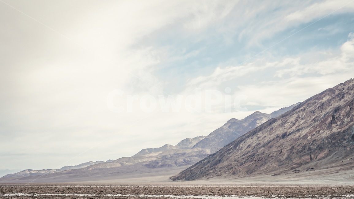 데스밸리,캘리포니아,사막,미국,america,california,deathvalley,sanddune,desert,모래,사구,saltdesert,salt,소금사막,소금,person,사람,human,인간,nature,옥외,outdoors,자연,자연,풍경,nature,landscape,해외,외국,세계,foreign,oversea,world,세계자연풍경,해외자연풍경,외국자연풍경,world nature landscape