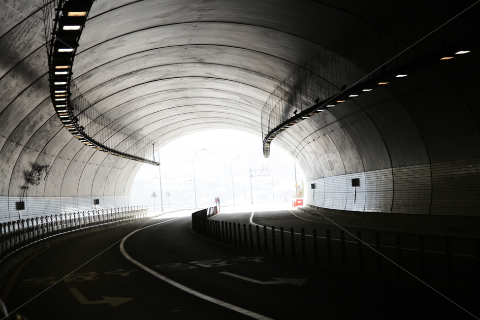 터널,감성,빛,어둠,길,교통,교통수단,traffic,transportation,tunnel