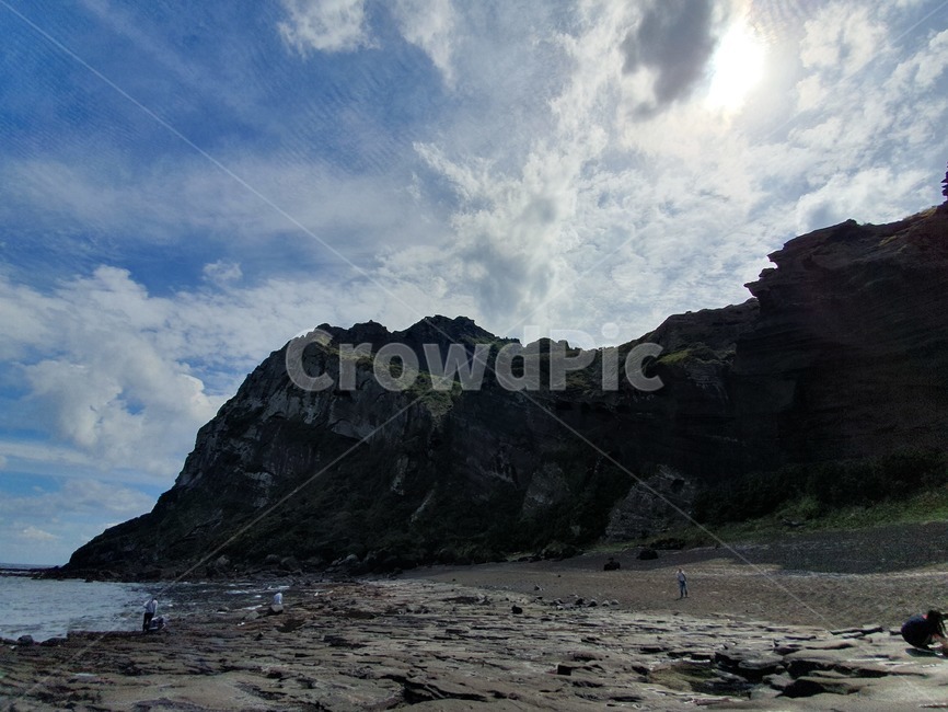 promontory,nature,자연,outdoors,옥외,낭떠러지,하늘,구름,파란색,성산일출봉