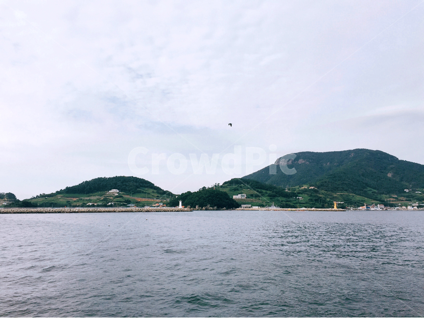 바다,하늘,새,풍경,배경,자연,풍경,nature,landscape,land,땅,outdoors,옥외,water,물,sea,ocean,대양,shoreline,해안선,coast,연안