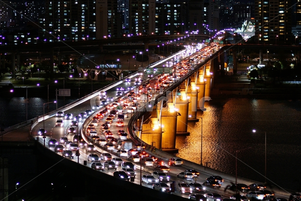 다리,야경,도시,불빛,장노출,night,nighttime,야경,밤,풍경,nightscape,night,landscape,도시,city,한국도시풍경,한국도시경관,korea cityscape,교통,교통수단,traffic,transportation,traffic jam,교통 체증