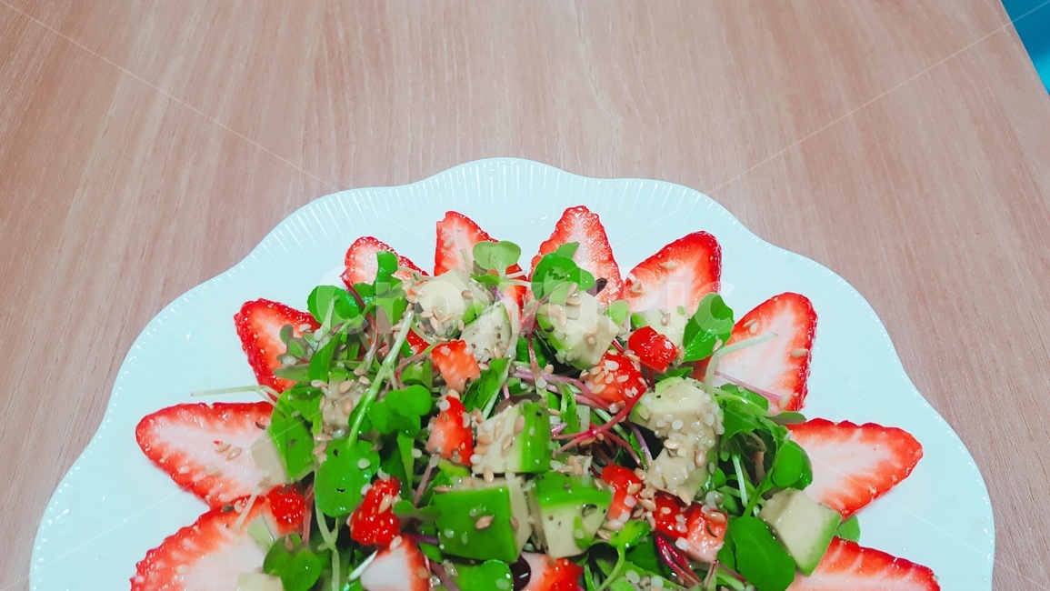 딸기,샐러드,딸기샐러드,아보카도,strawberry,salad,avocado