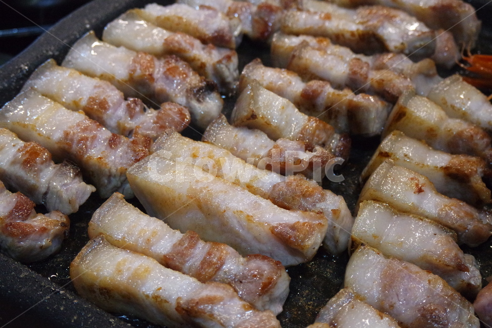 돼지고기,흑돼지,흑돼지구이,오겹살,삼겹살,삼겹살구이,음식,food,음식,식재료,요리,food,cook,meal,dishes,food reserves,육류,고기,meat