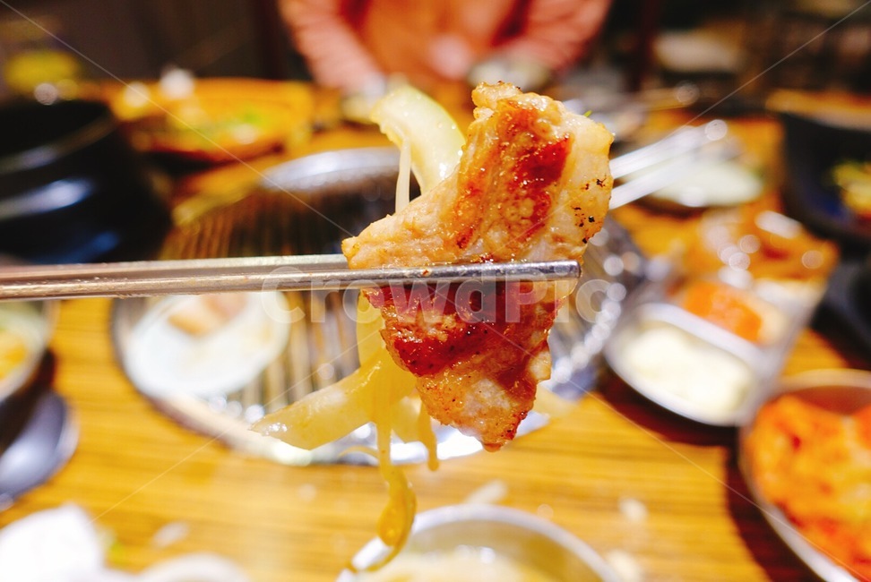돼지고기,삼겹살,외식,불판구이,음식,음식,식재료,요리,food,cook,meal,dishes,food reserves,육류,고기,meat