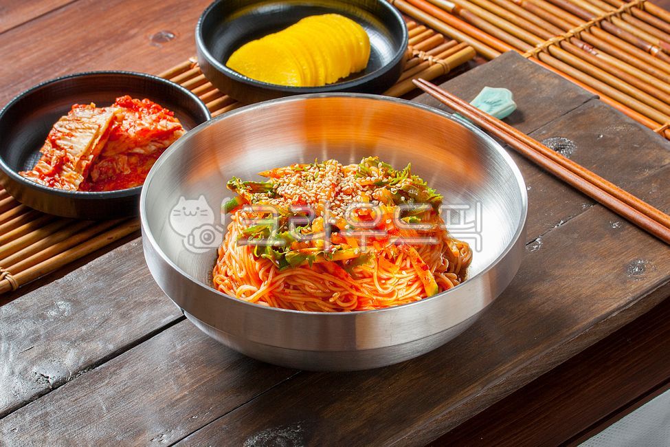 seasoning,lunch,traditional cuisine,seasoning sauce,snack shop,mixed noodles,bibim,pickled radish,vegetables,summer,seasonal food,Convenience food,Korean food,ingredients,cooking,snacks,Korean restaurant,bibim noodles,delicacies,kimchi,Korean cuisine,nood