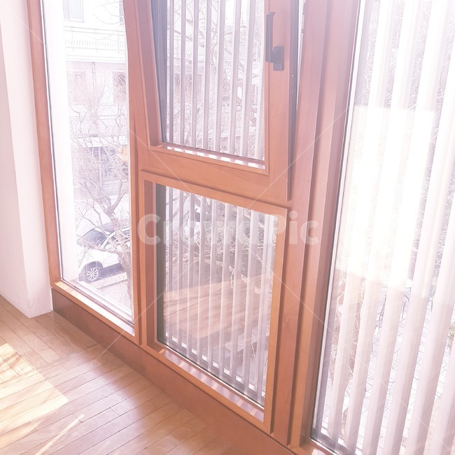 wood,나무,가정장식,homedecor,창문인테리어,창문,인테리어,따듯함,window,자연광,자연빛,은은함,포근함