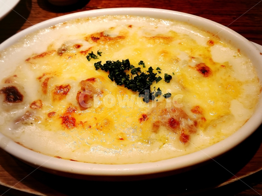 치즈,치즈그라탕,음식,파슬리,레스토랑