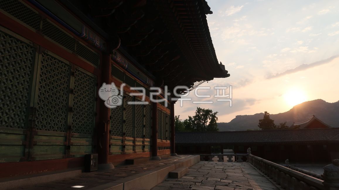 palace,sky,Palace,wooden construction,cloud,Joseon Dynasty,Gyeongbokgung,korea,gyeongbokgungpalace,sunset,silhouette,tradition