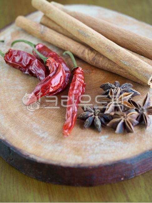 스타아니스홀,향신료,팔각,팔각향,별모양,아니스,인도음식,향기,음식,유기농,요리,요리재료,갈색,중국음식,아시아음식,건조식품,식물,향료,staranisehall,spice,octagon,octagonal,starshape,anise,indianfood,scent,food,organic,cooking,cookingingredients,brown,chinesefood,asianfood,dryfood,plant,spices,시나몬,계피,고추,음식,식재료,요리,food,cook,meal,dishes,food reserves