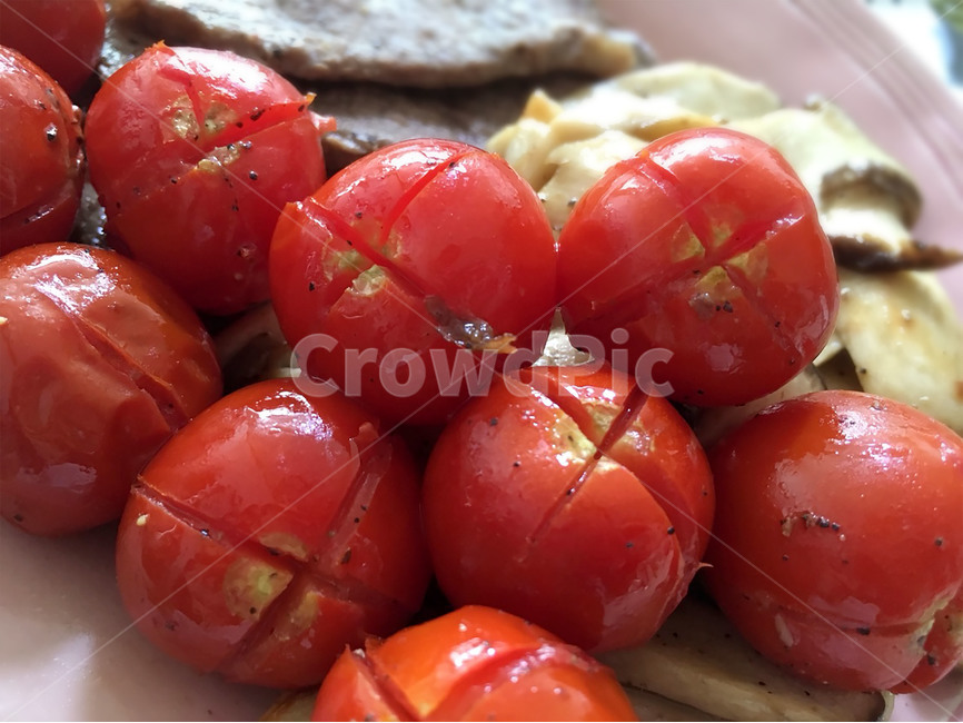 토마토,방울토마토,과일,식재료,음식,빨간색,요리,food,ingredients,tomatoes,음식,식재료,요리,food,cook,meal,dishes,food reserves,과일,열매,fruit