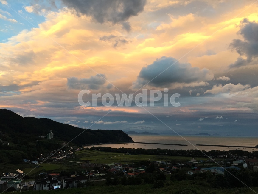 nature,자연,날씨,구름,적운,하늘,cloud,sky,weather,노을,바다,산,마을