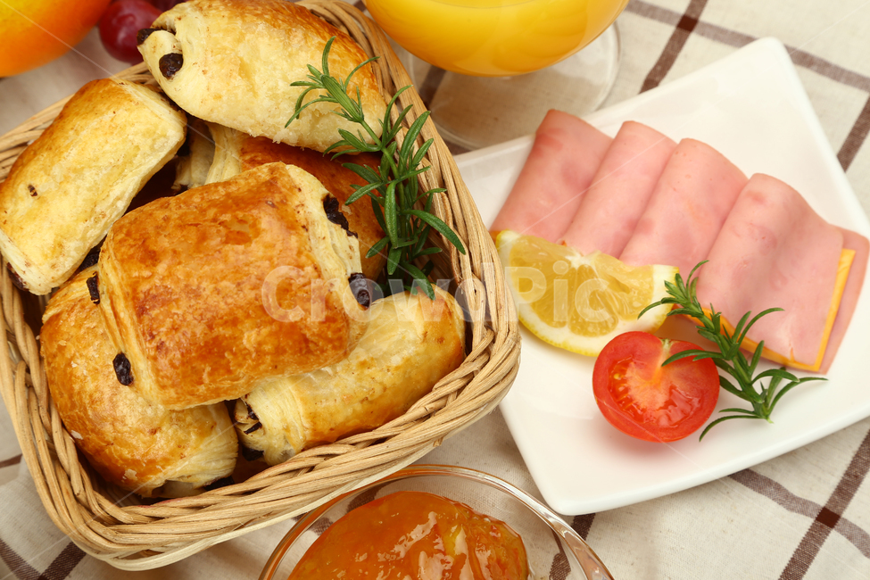 빵,쇼콜라,베이킹,초콜릿,식품,음식,식사,아침식사,bread,baking,chocolate,food,meal,breakfast,음식,식재료,요리,food,cook,meal,dishes,food reserves,빵,bread,디저트,간식,후식,dessert,snack,연출,컨셉,콘셉,direction,concept
