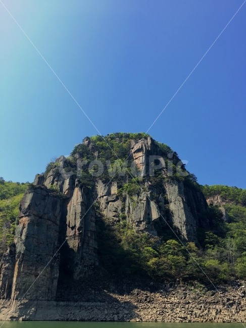 하늘,강,나무,산,봉우리,풍경,자연,일상,스냅,경치,경관,국내여행,여행,국내,낮,푸른,식물,sky,clouds,mountain,nature,바위,돌,자연,풍경,nature,landscape,cliff,낭떠러지,outdoors,옥외