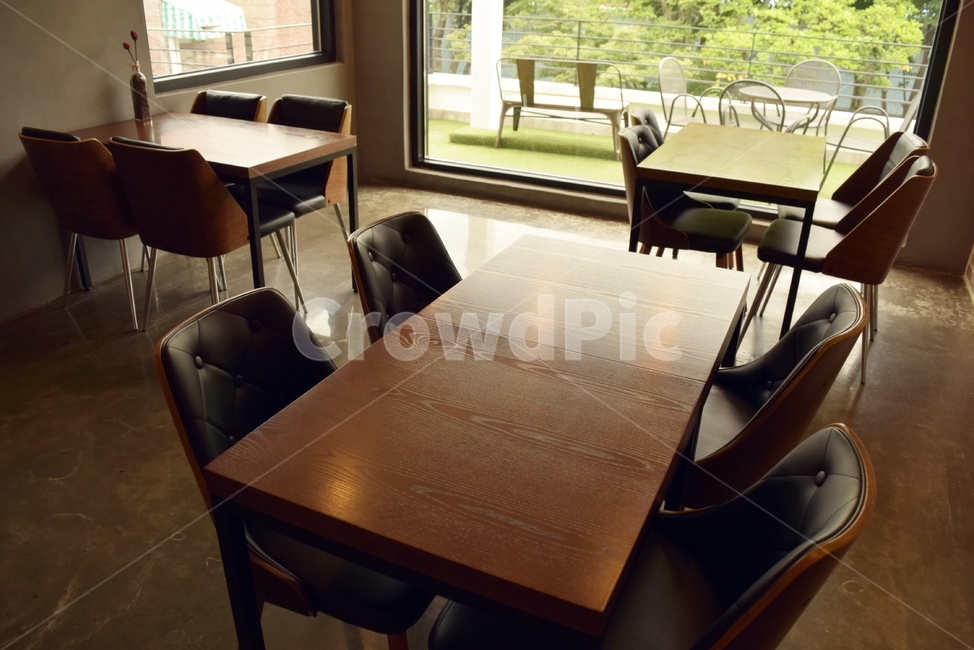 의자,테이블,탁자,인테리어,카페,가구,chair,furniture,wood,homedecor