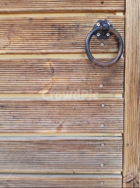 door,tree,pattern,handle,construct,brown,doorknob,background image,solid wood,wood grain,background,vintage,wooden wall,wood,wall,main door