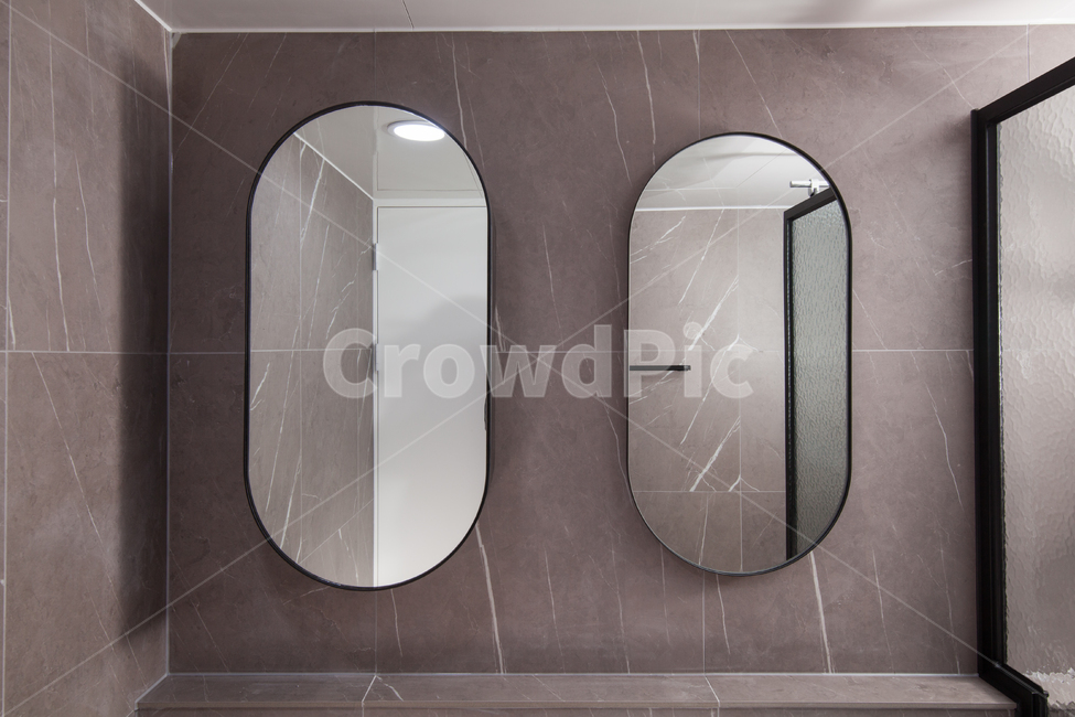 원형거울,거울,화장실,세면대,bathroom,clean,wash